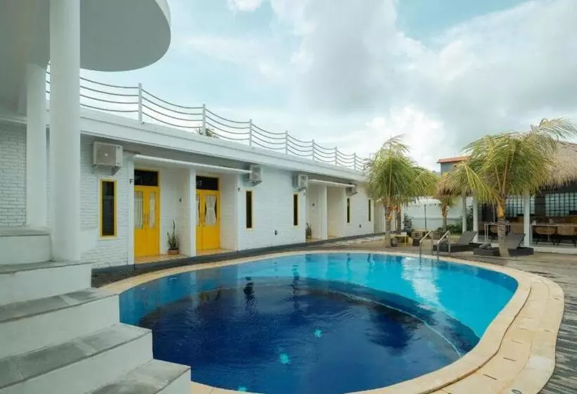 ユースホステル Canggu Castle