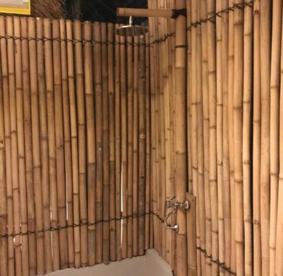 Ostello Canggu Castle