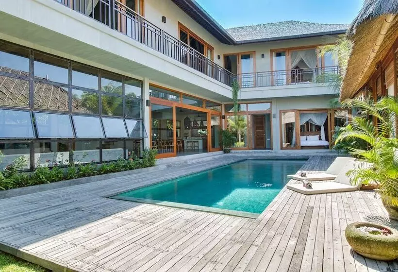 Aamiaismajoitus (B&B) Zin Berawa Villas & Bungalow