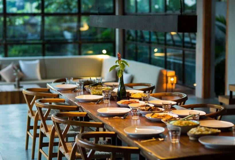 住宿加早餐 Zin Berawa Villas & Bungalow