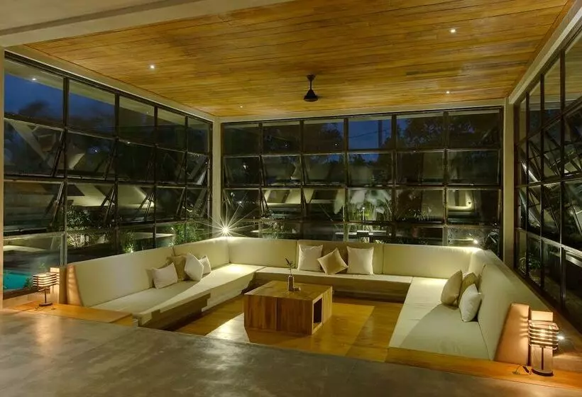 Aamiaismajoitus (B&B) Zin Berawa Villas & Bungalow