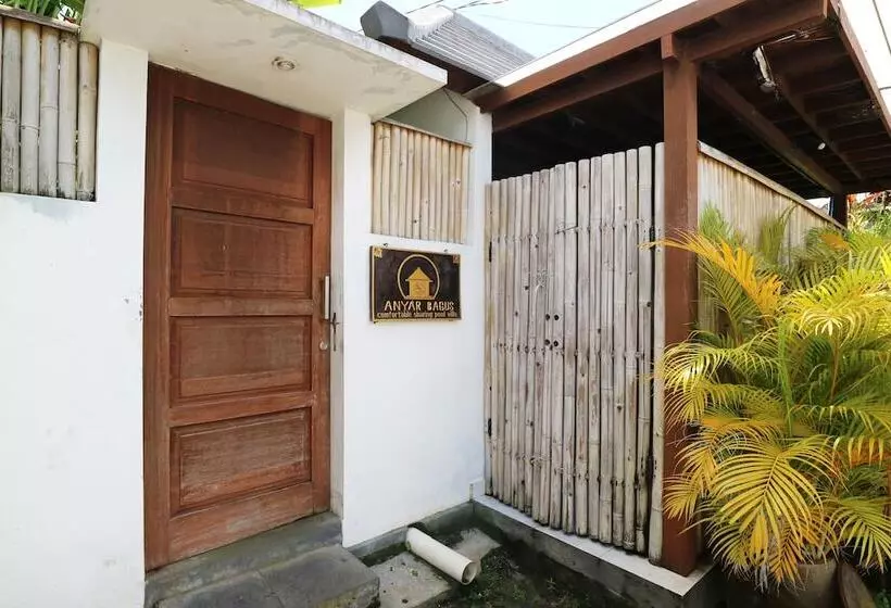 ホテル Anyar Bagus Villa