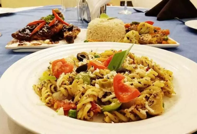 Hotelli Shubhra Grand