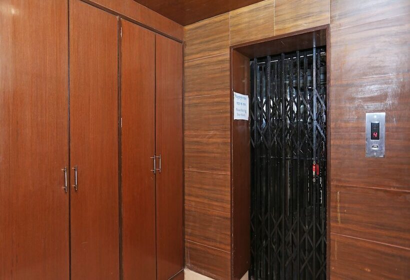 Ambassador Hotel By Oyo Rooms