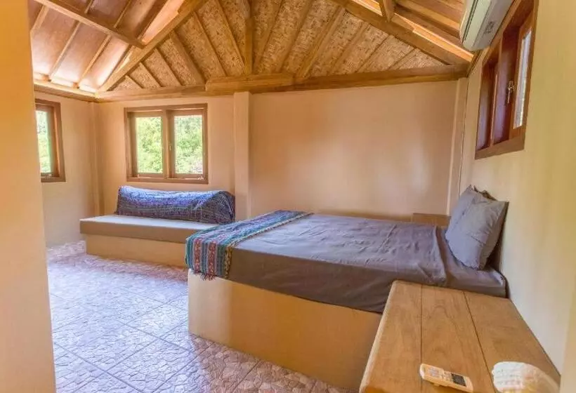 ベッドアンドブレックファースト Bruce S Hideout