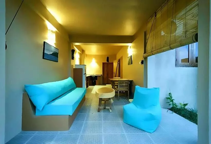 ベッドアンドブレックファースト Bruce S Hideout