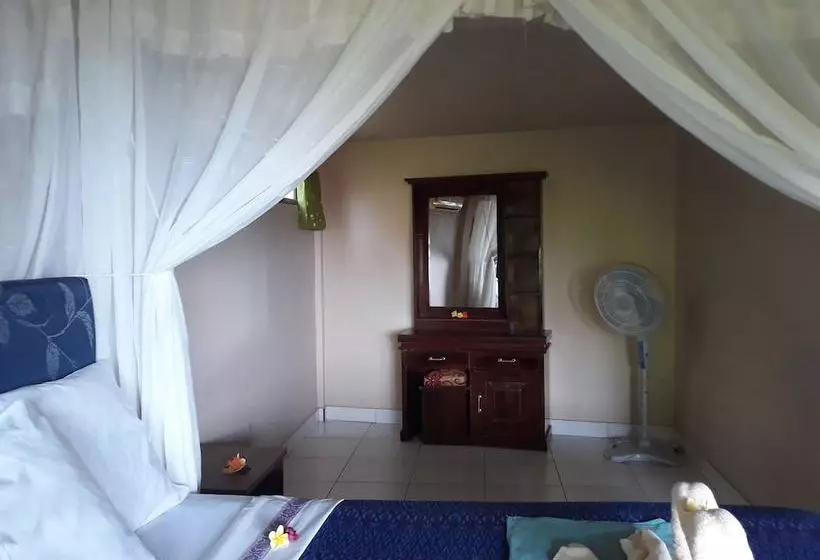 Aamiaismajoitus (B&B) Om Shanti Cottages