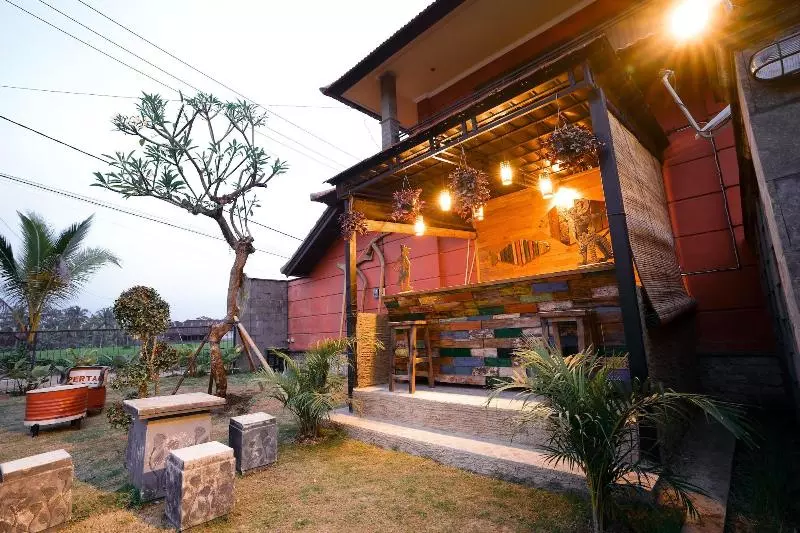 ベッドアンドブレックファースト Umakelod Sebatu Villas