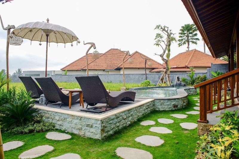 민박 Umakelod Sebatu Villas