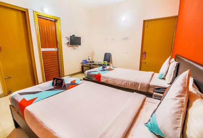 Fabhotel Vibrant Guest House