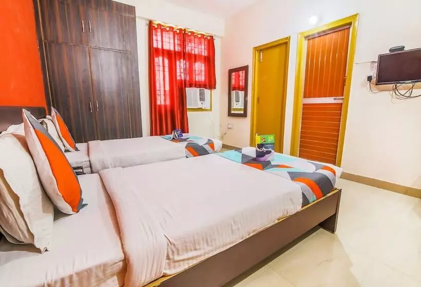 Fabhotel Vibrant Guest House