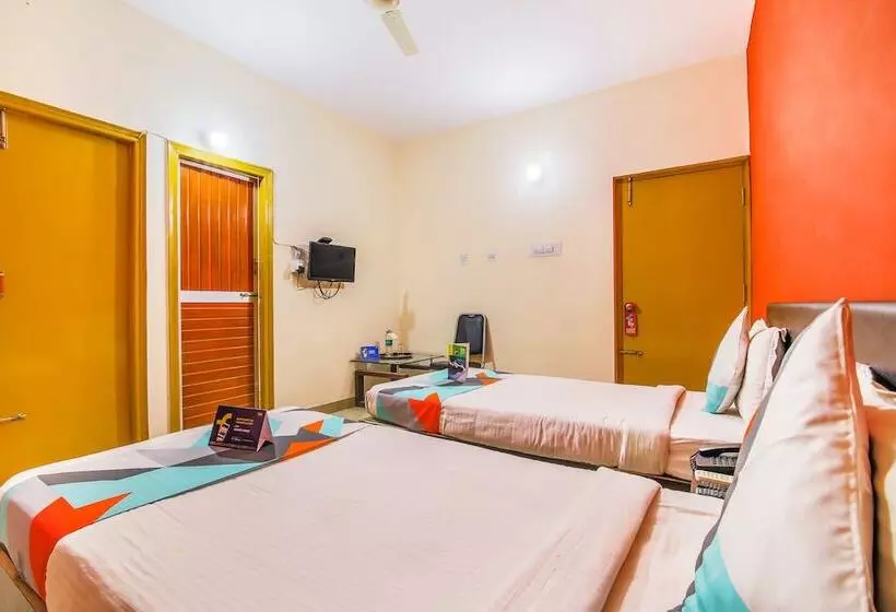 Fabhotel Vibrant Guest House