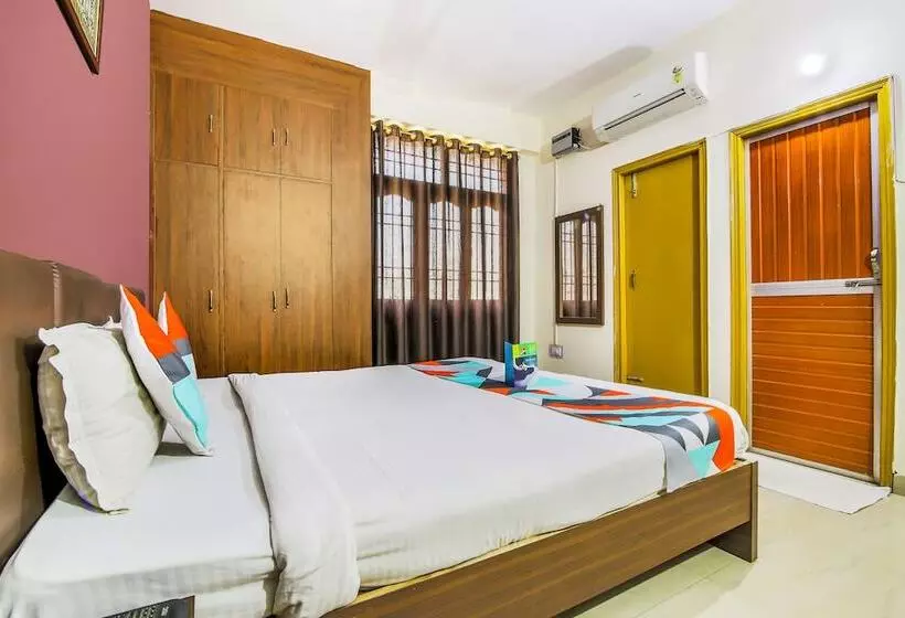 Fabhotel Vibrant Guest House