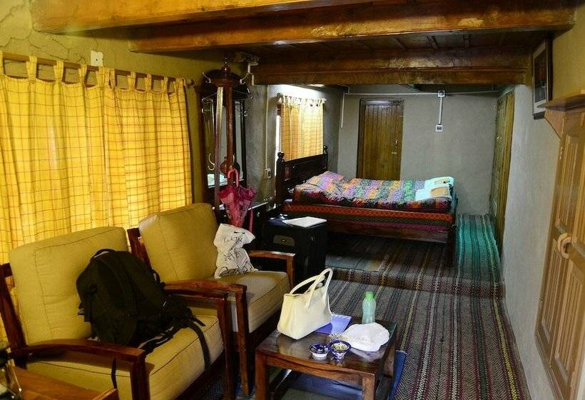 בית מלון כפרי Banjara Retreat And Cottage Sojha