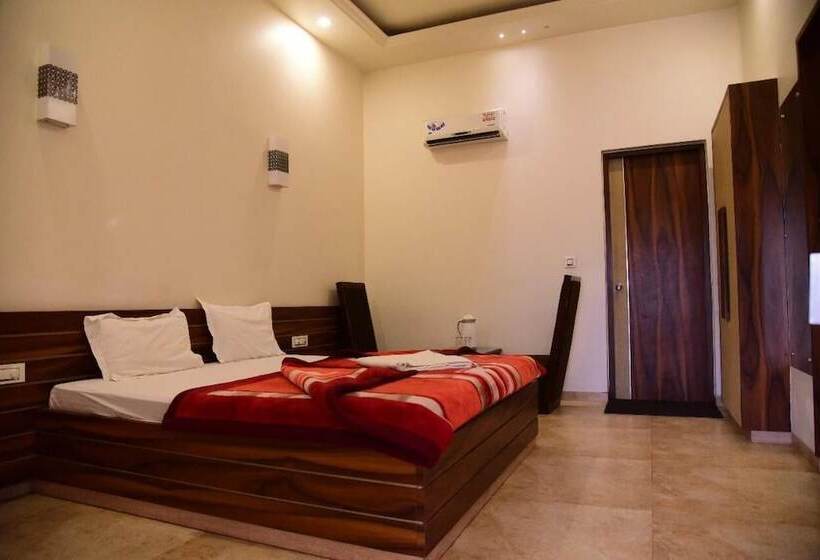 호텔 Kohinoor Palace