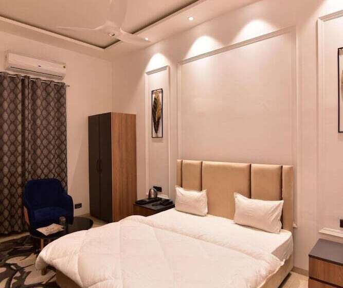 호텔 Kohinoor Palace