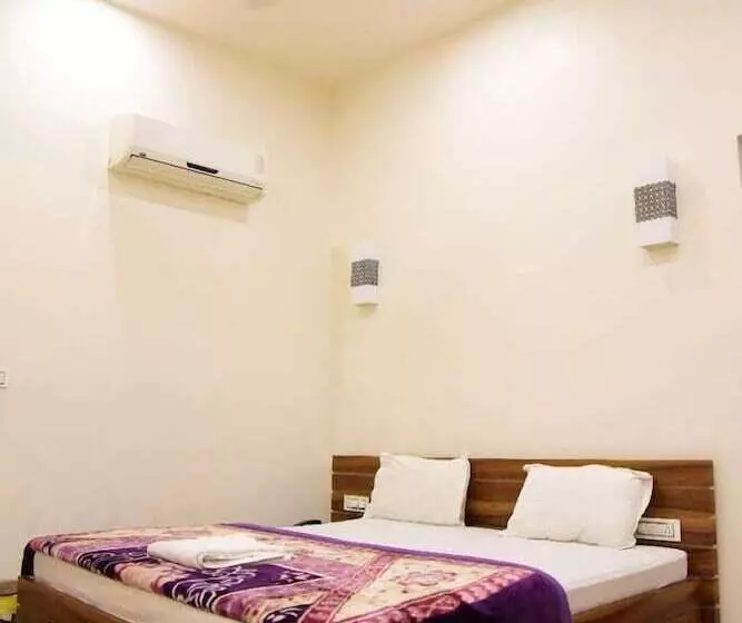 Hotelli Kohinoor Palace