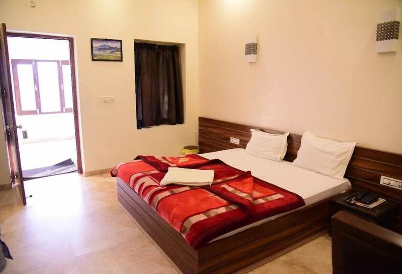 호텔 Kohinoor Palace