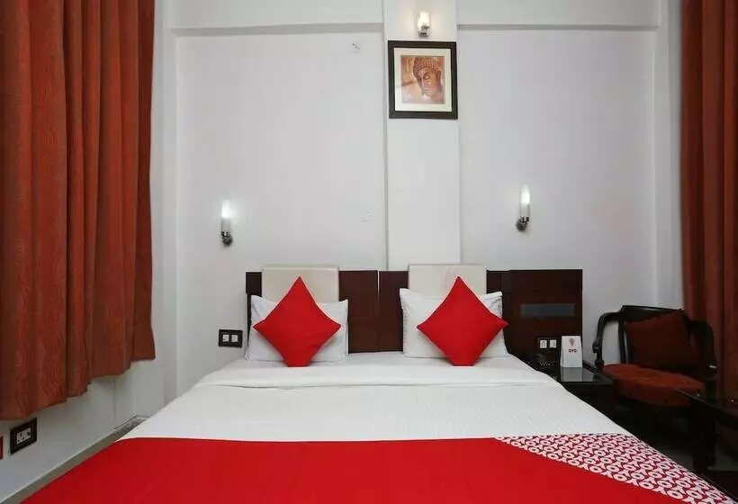 Hotelli Oyo 6242 Jalsa Resort