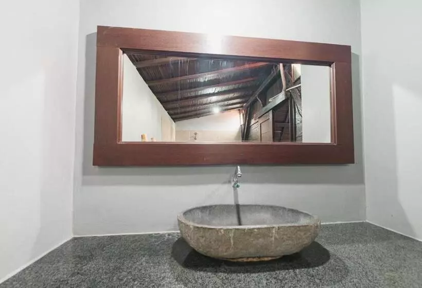 Hotelli Sandat Bali Villa Canggu