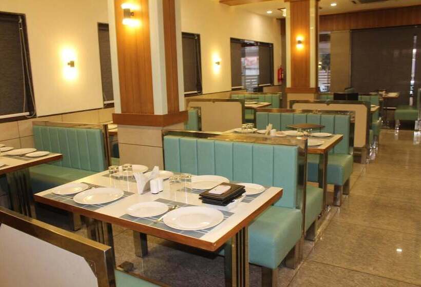 酒店 Satkar Chhatral