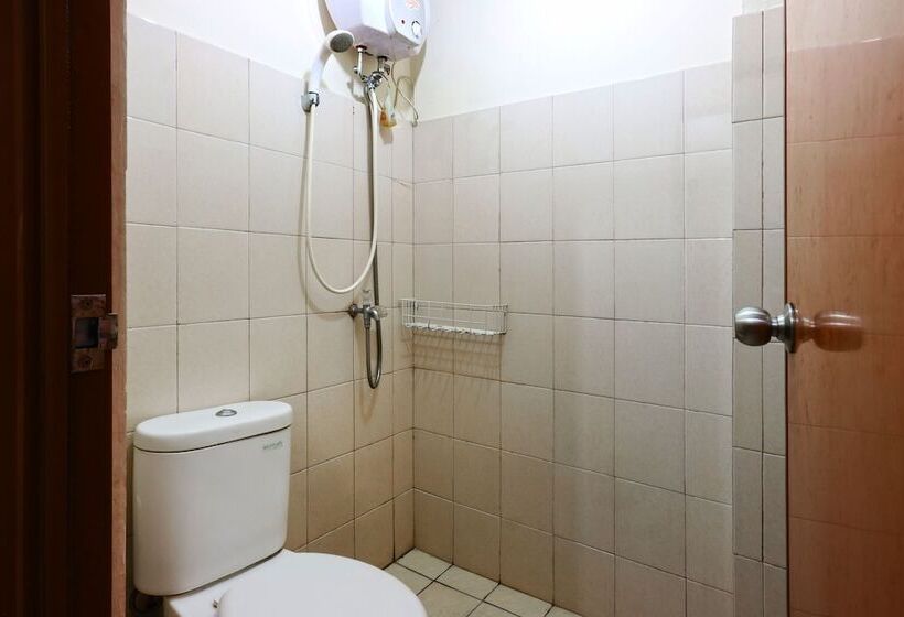 فندق Snowy@apartemen Tifolia