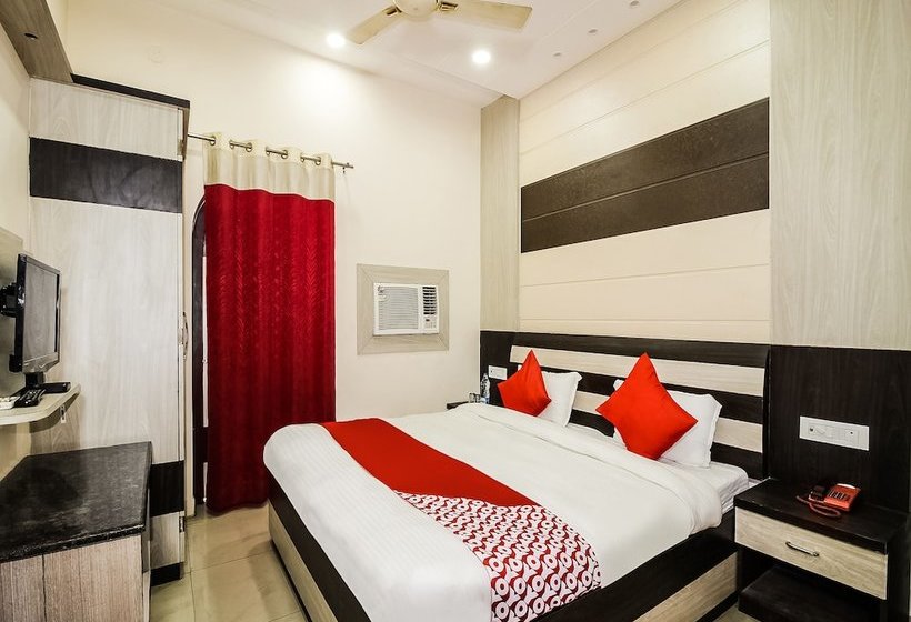 בית מלון כפרי Soni International By Oyo Rooms