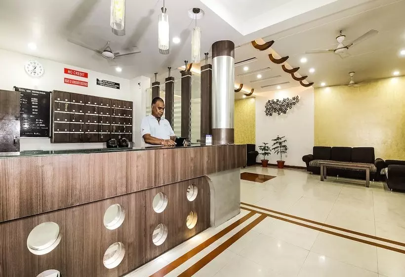 ホテル Soni International By Oyo Rooms