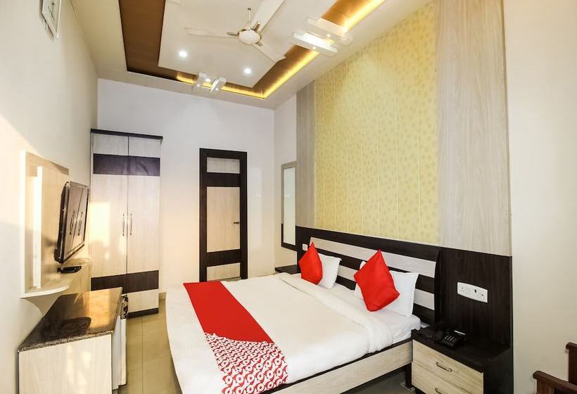 בית מלון כפרי Soni International By Oyo Rooms