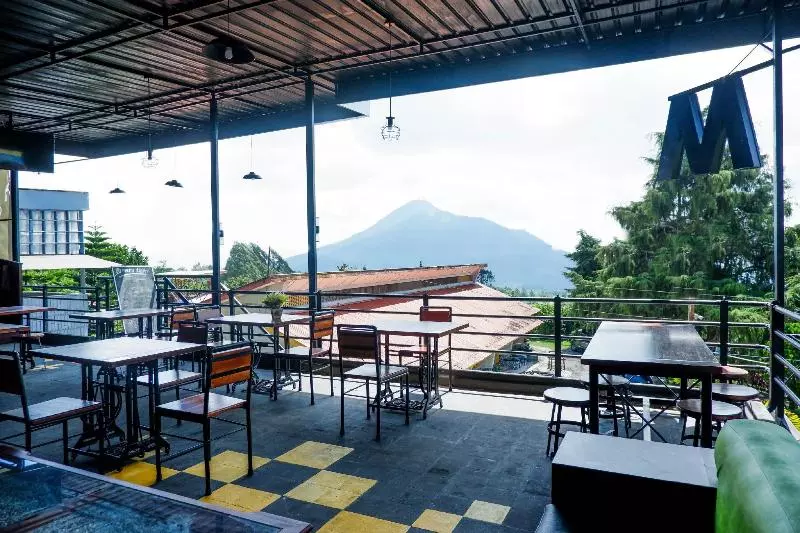 Taman Wisata Kopeng Resort Powered By Cocotel