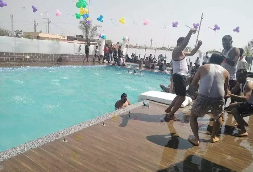 ホテル Tanishq Resort Nimbahera