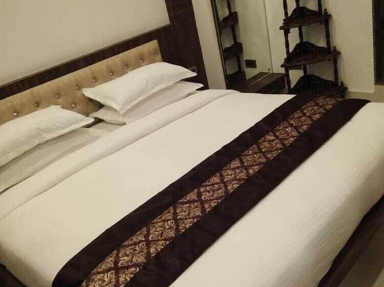 فندق Tanishq Resort Nimbahera