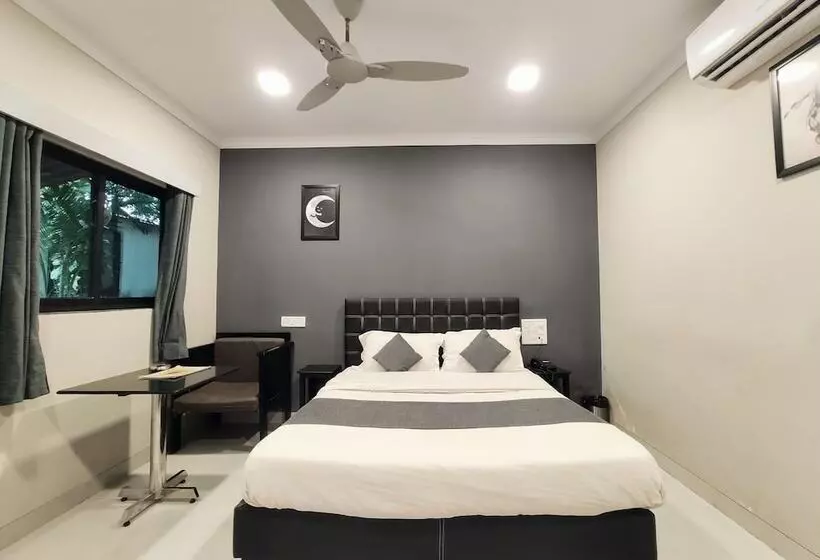 ホテル Tourist Resort