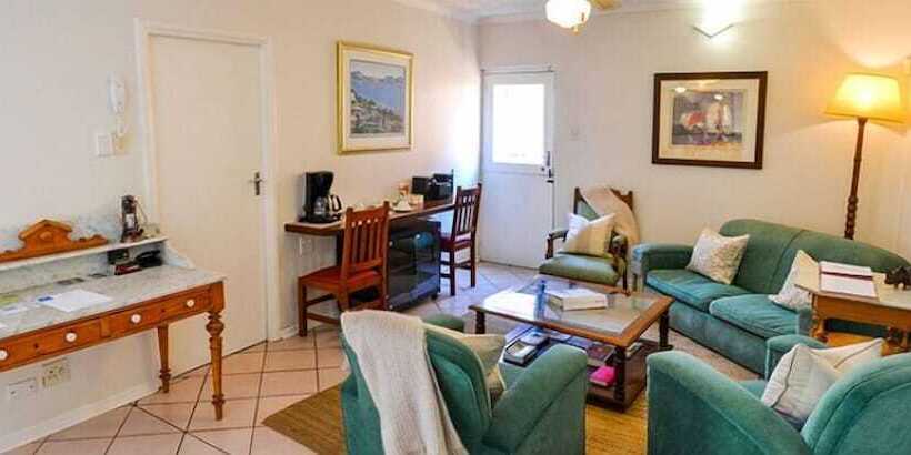 بنسيون Sundune Guest House