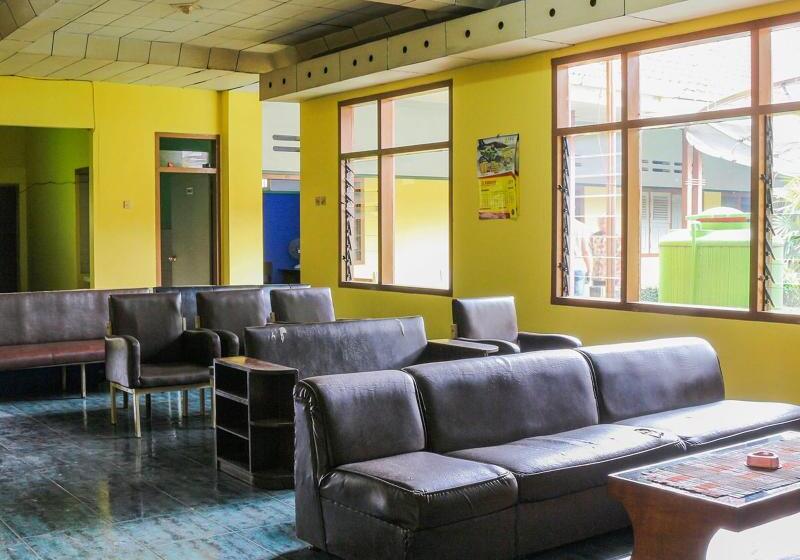 فندق صغير Spot On 1708 Hotel Budi Famili 1 Syariah