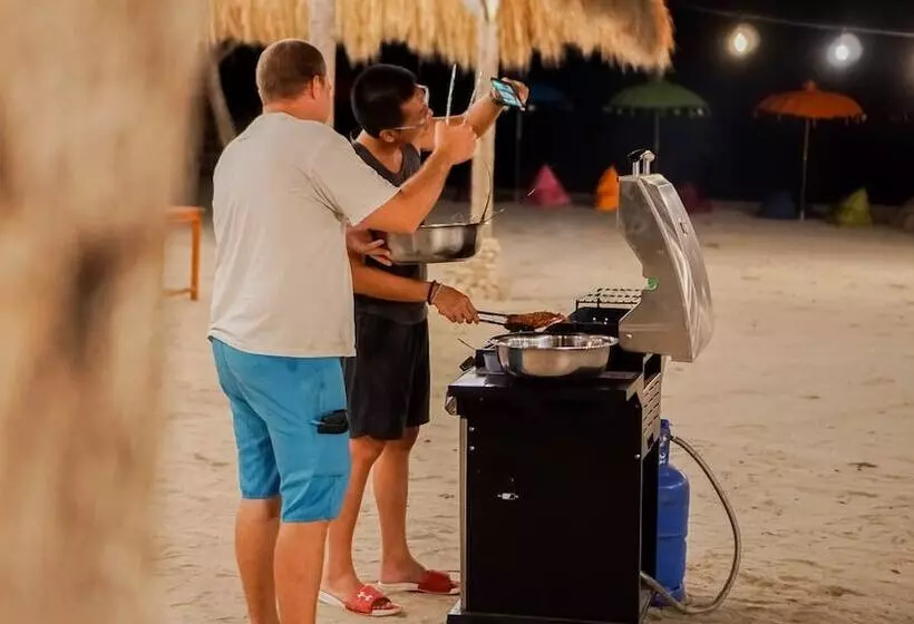 Aamiaismajoitus (B&B) Costa Beach Resort & Club