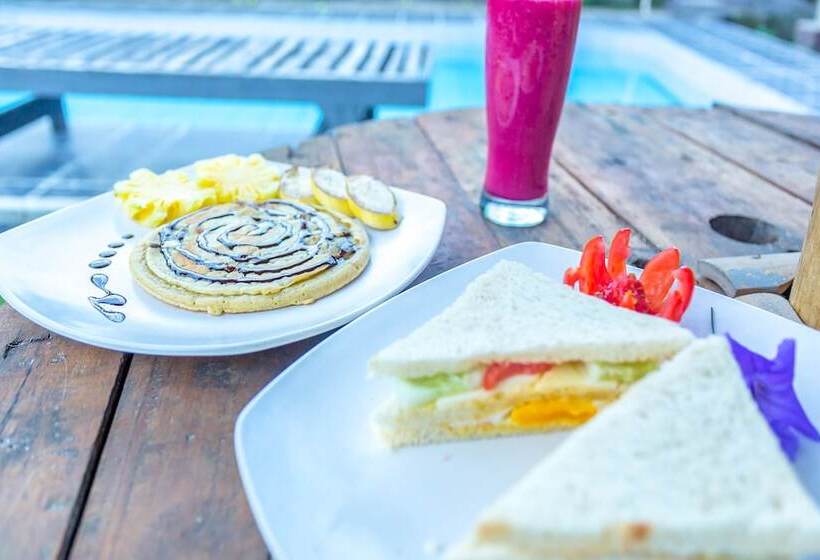 בית מלון כפרי Edriyan Bungalow By Oyo Rooms