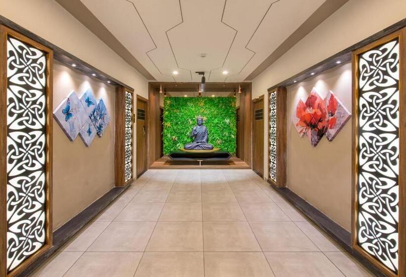 בית מלון כפרי Lords Eco Inn Morbi