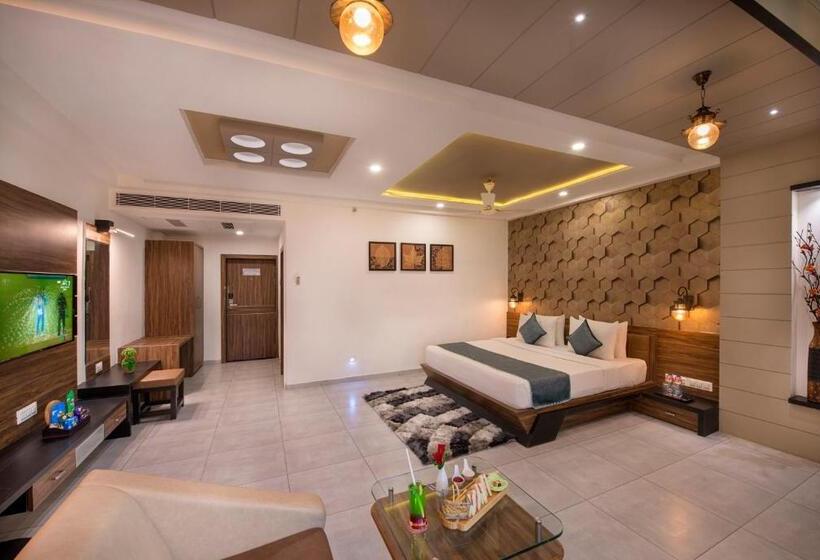 בית מלון כפרי Lords Eco Inn Morbi