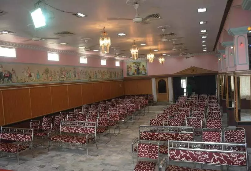 Hotelli Naveen Residency