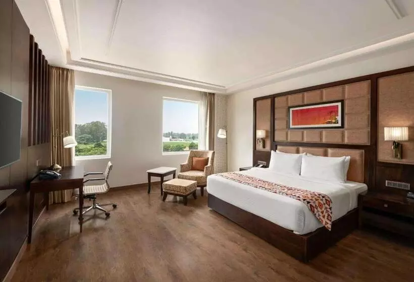 Hotelli Ramada By Wyndham Kapurthala