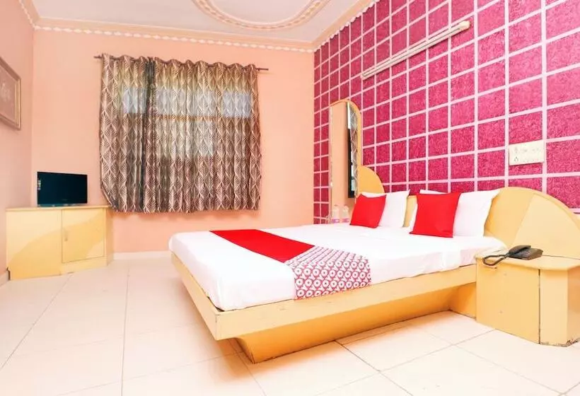 ホテル Shahi Mahal By Oyo Rooms