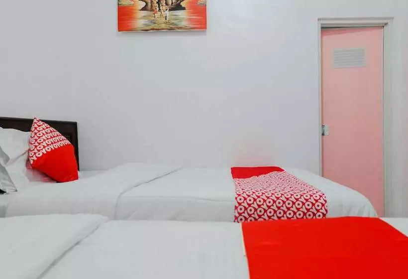 Hotelli Tanggulasi Resto & Residence By Oyo Rooms