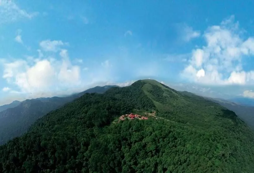 Hotelli Wild Planet Resort