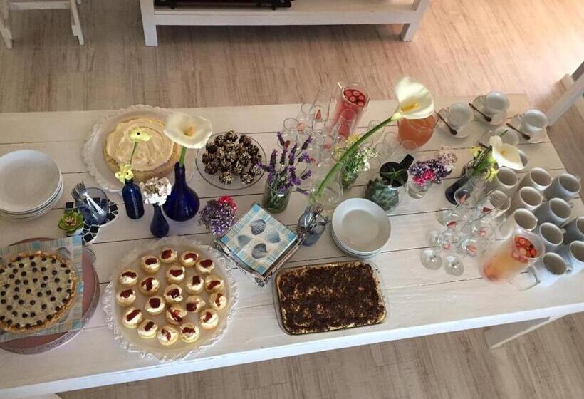 Bed and Breakfast 57 On Wellington Accommodation