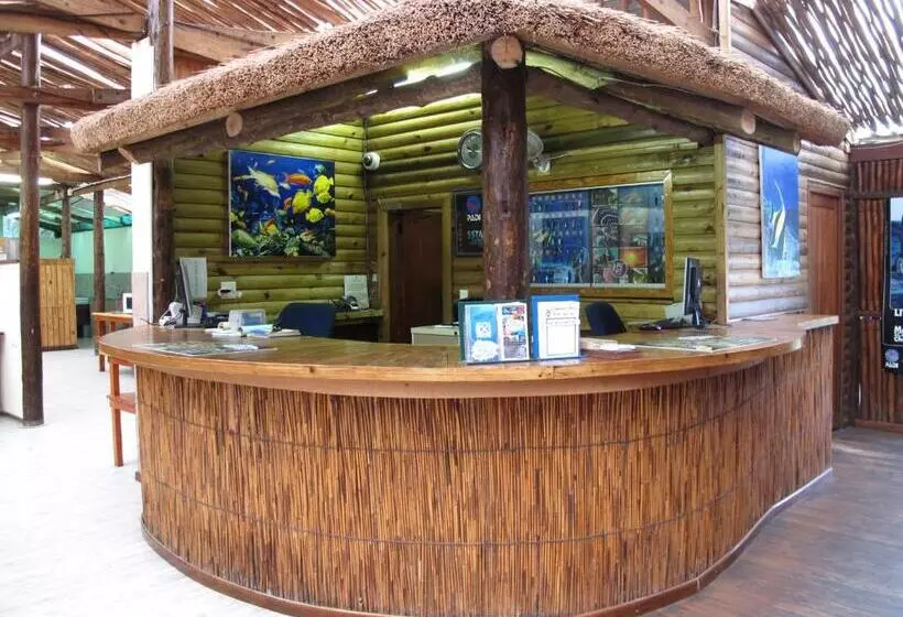 Hotelli Coral Divers