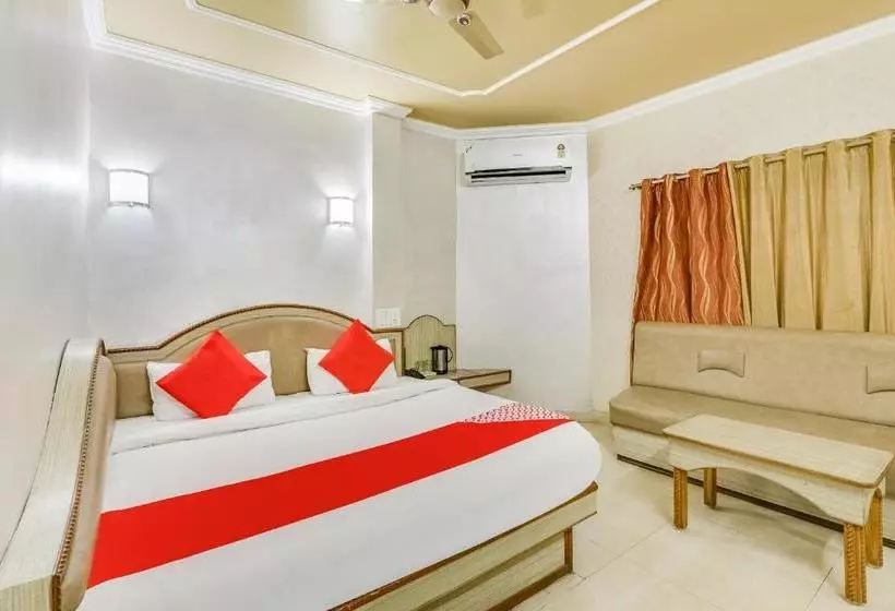 ホテル Oyo 66651 Shree 1008 Chandra Prabhu Digambar Jain Atithi Bhavan