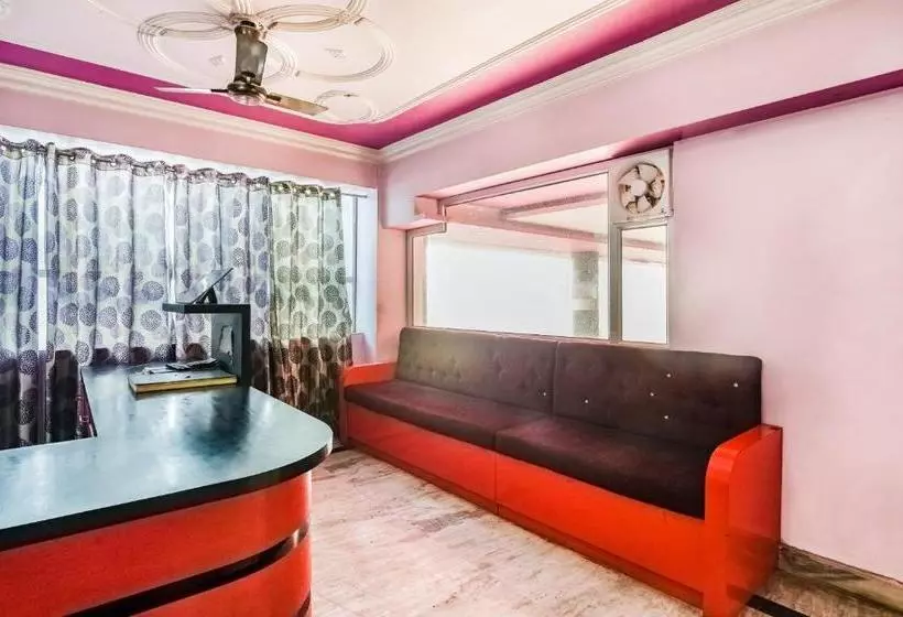 ホテル Oyo 66651 Shree 1008 Chandra Prabhu Digambar Jain Atithi Bhavan