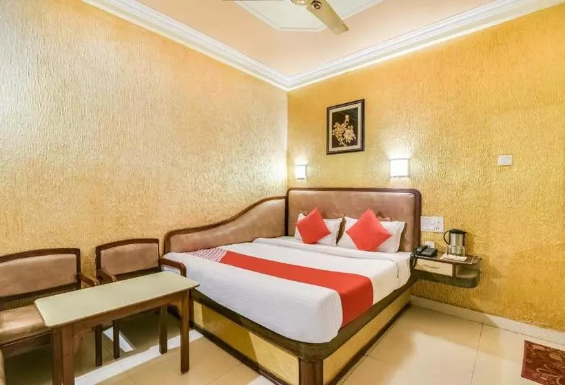 ホテル Oyo 66651 Shree 1008 Chandra Prabhu Digambar Jain Atithi Bhavan