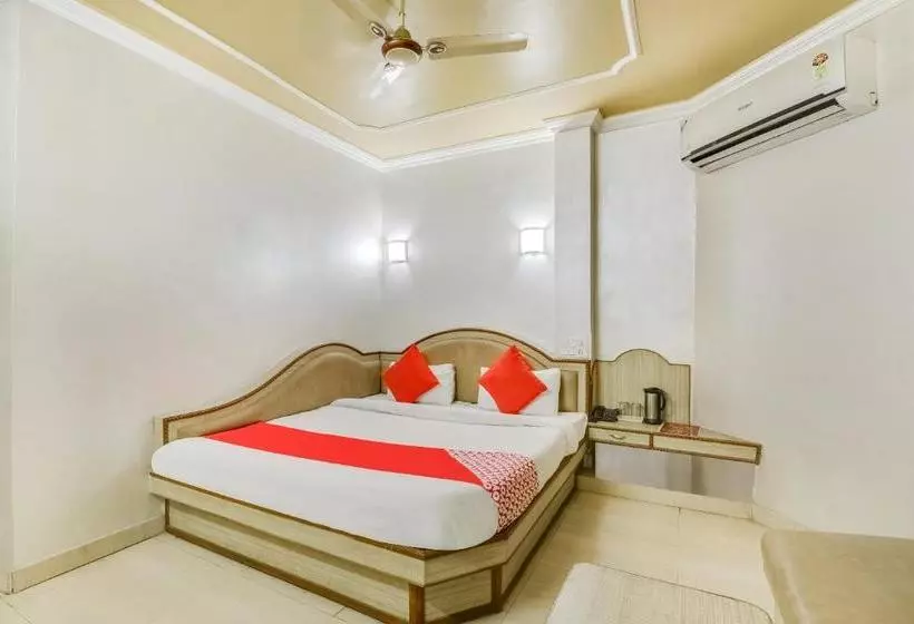 ホテル Oyo 66651 Shree 1008 Chandra Prabhu Digambar Jain Atithi Bhavan